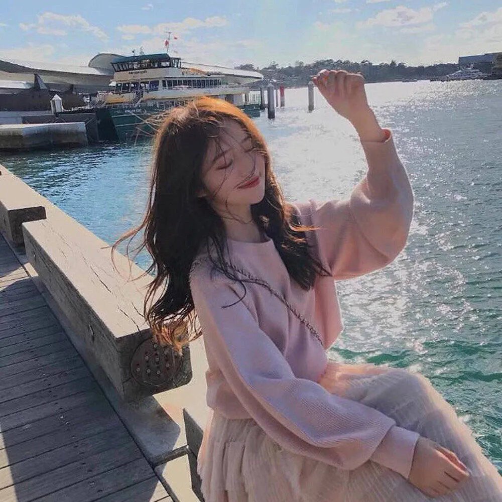 重生后王妃再也不逃了